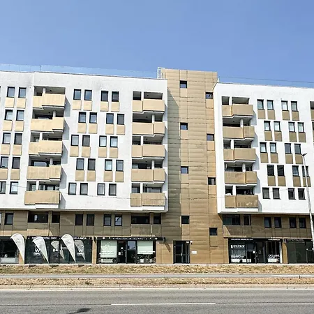Central With Garage Parking Apartmán Bratislava