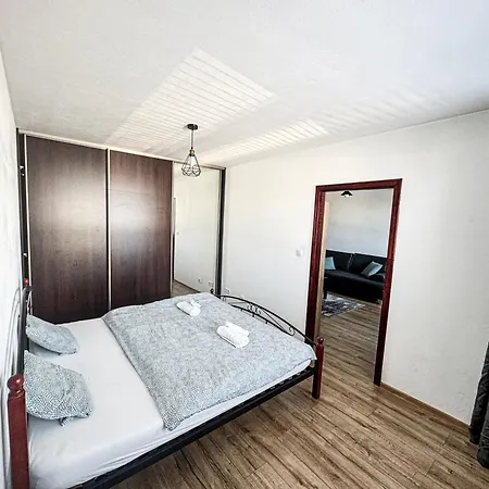 Appartamento Central With Garage Parking *
